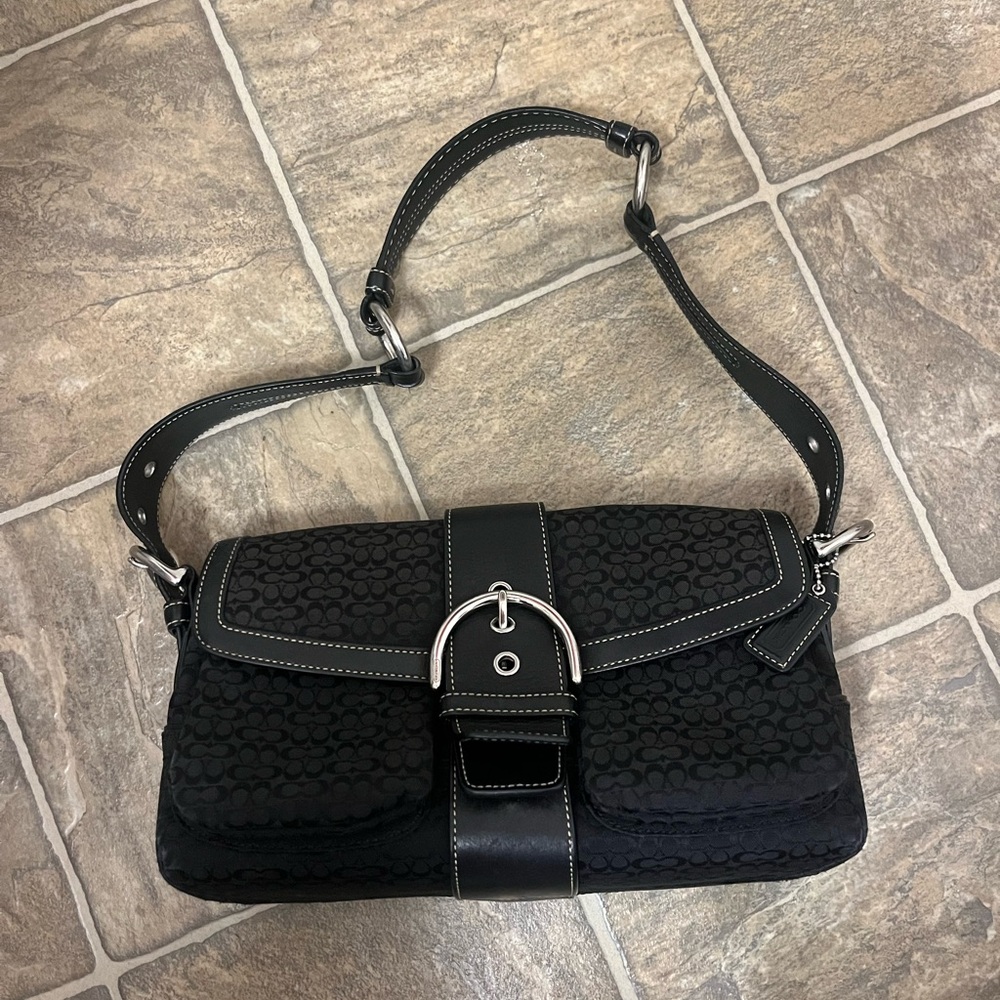 Vintage soho coach bag